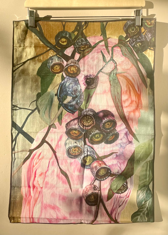 Cotton tea towel featuring licensed Aboriginal artwork, ethically printed in India using water-based inks—gentle on fabric and planet.
